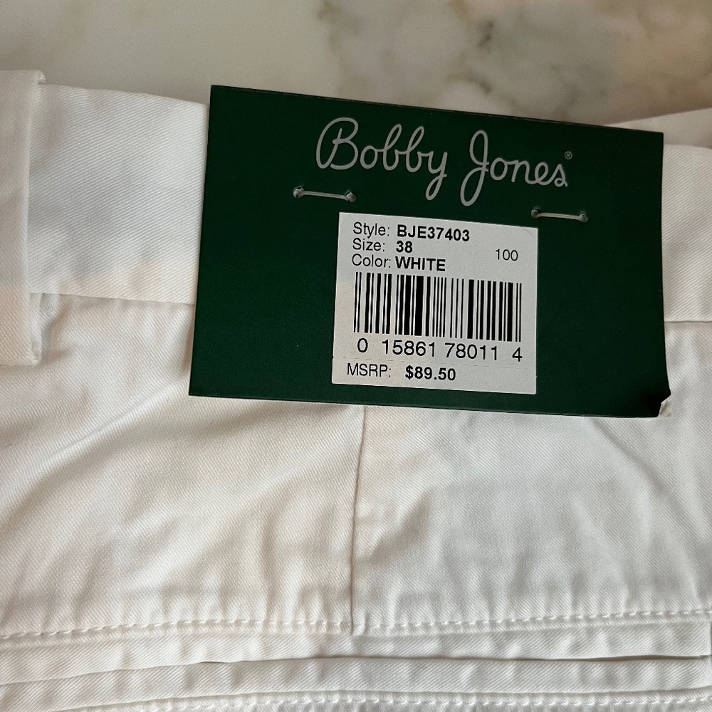 Bobby Jones Size 38 Men's 100% Cotton White Pleated Shorts